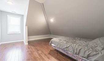 35 S Windsor Ave, Atlantic City, NJ 08401