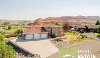 220 S Chugwater Dr, Cody, WY 82414