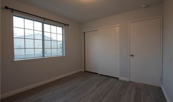 11875 Morning Star Rd, Apple Valley, CA 92308