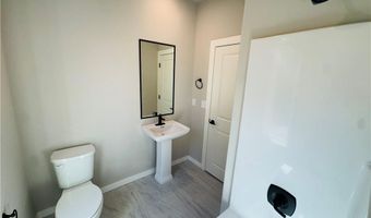 61 Skipton Dr, Bella Vista, AR 72714