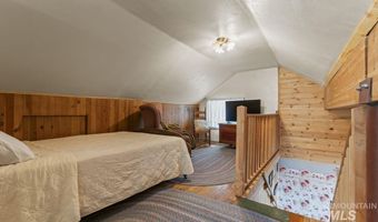 739 S Main St, Cascade, ID 83611