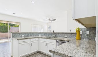 6915 S SAPPHIRE Way, Chandler, AZ 85249