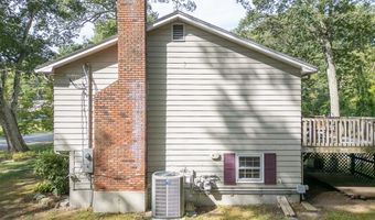 16 Crooked Spring Rd, Billerica, MA 01862