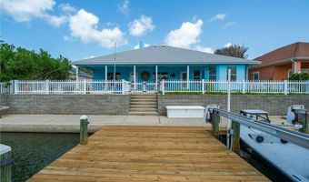 1025 Pompano Dr, Aransas Pass, TX 78336