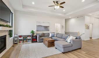 1404 NW Arbor Dr, Ankeny, IA 50023