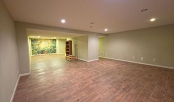 20875 KILLAWOG Ter, Ashburn, VA 20147