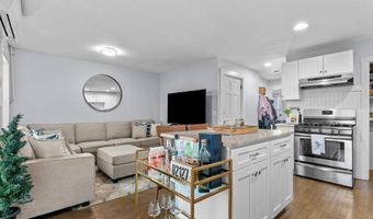 649 E 2nd 2, Boston, MA 02127