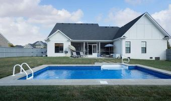 8691 Drakes Blvd, Bowling Green, KY 42122