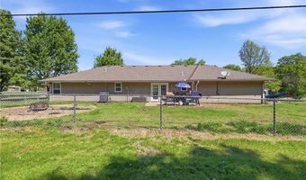 103 W Locust St, Archie, MO 64725