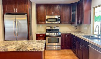 5458 Softwind Way, Agoura Hills, CA 91301