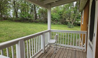 819 E Washington Ave, Ava, MO 65608