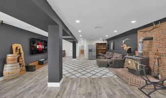 20 Gower Rd, Albrightsville, PA 18210