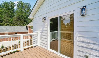 28 Ridgefield Pl, Asheville, NC 28803