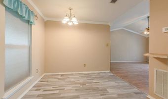 16 Hickory Ridge Dr, Benton, AR 72015