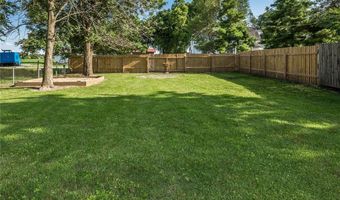 710 E Main St, Alhambra, IL 62001