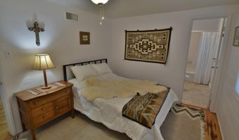 1340 San Mateo Blvd SE Apt 6, Albuquerque, NM 87108