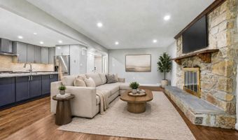 3802 IVANHOE Ln, Alexandria, VA 22310