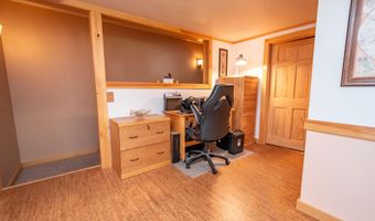 183 Barnard Rd, Barnard Twp., ME 04414