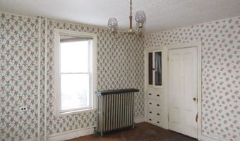 381 Hancock St, Bangor, ME 04401