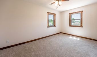 1207 Alden St, Alden, IA 50006