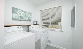 12 W Eden Ct, Ann Arbor, MI 48108