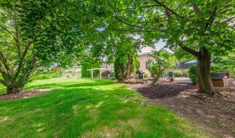 15 Lake Wallkill Rd, Alloway, NJ 07461