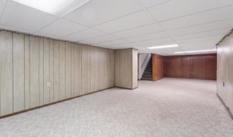 620 W SUNSET Ave, Appleton, WI 54911