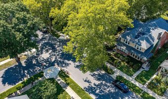 2051 W LIVINGSTON St, Allentown, PA 18104