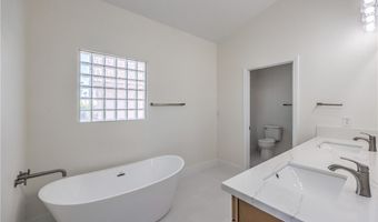 5152 Forest Oaks Dr, Las Vegas, NV 89149