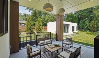 8302 ROBEY Ave, Annandale, VA 22003