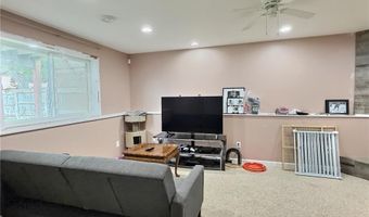 221 Florence Ave S, Annandale, MN 55302