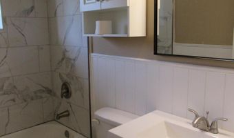 1102 Poplar St, Amory, MS 38821