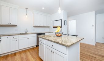 51 Gillette Way 51, Bristol, CT 06010