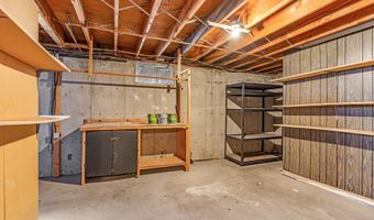 207 Autobee Ln, Avondale, CO 81022