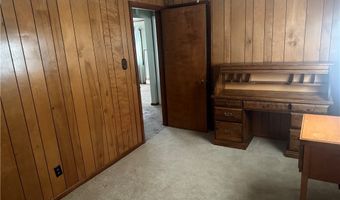 161 N Roanoke Ave, Austintown, OH 44515