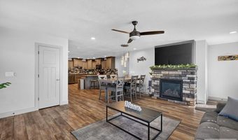 1027 Pinewood Ave, Chubbuck, ID 83202
