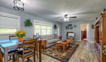 60 Tarrent St, Andrews, NC 28901