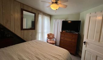 831 N River Ave, Alma, MI 48801