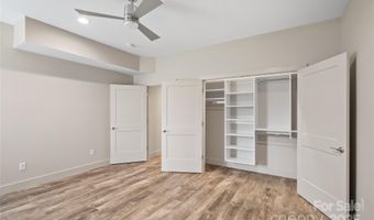 37 S Edgewood Rd, Asheville, NC 28803