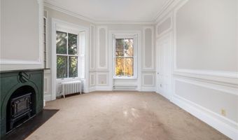 66 Webster St 9, Newport, RI 02840