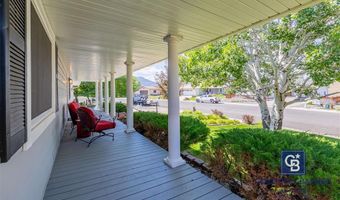 508 River View Dr, Cody, WY 82414