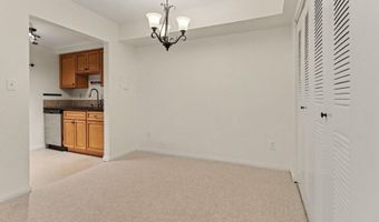 541 Long Shore Dr, Ann Arbor, MI 48105