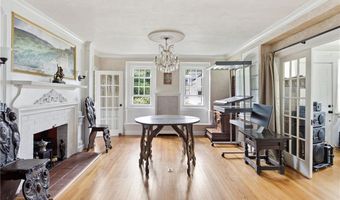1331 New London Ave, Cranston, RI 02920