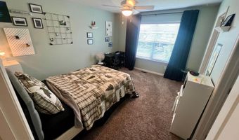 5076 151st St W, Apple Valley, MN 55124