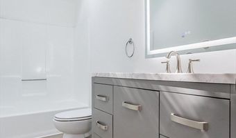 22 Frenier Ave 9, Attleboro, MA 02703