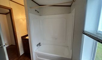 751 Washington St 33, Auburn, MA 01501