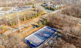 20419 CHARTER OAK Dr, Ashburn, VA 20147