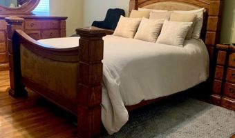 196 KING JAMES Ct, Alabaster, AL 35007