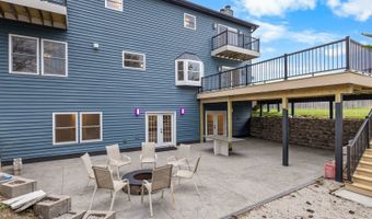 330 OAK HILL Ct, Antioch, IL 60002