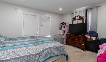 867 Minot Ave, Auburn, ME 04210